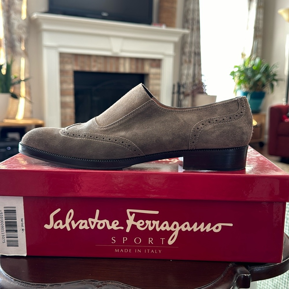 Salvatore Ferragamo Sport Suede Loafers IOB 7 1/2